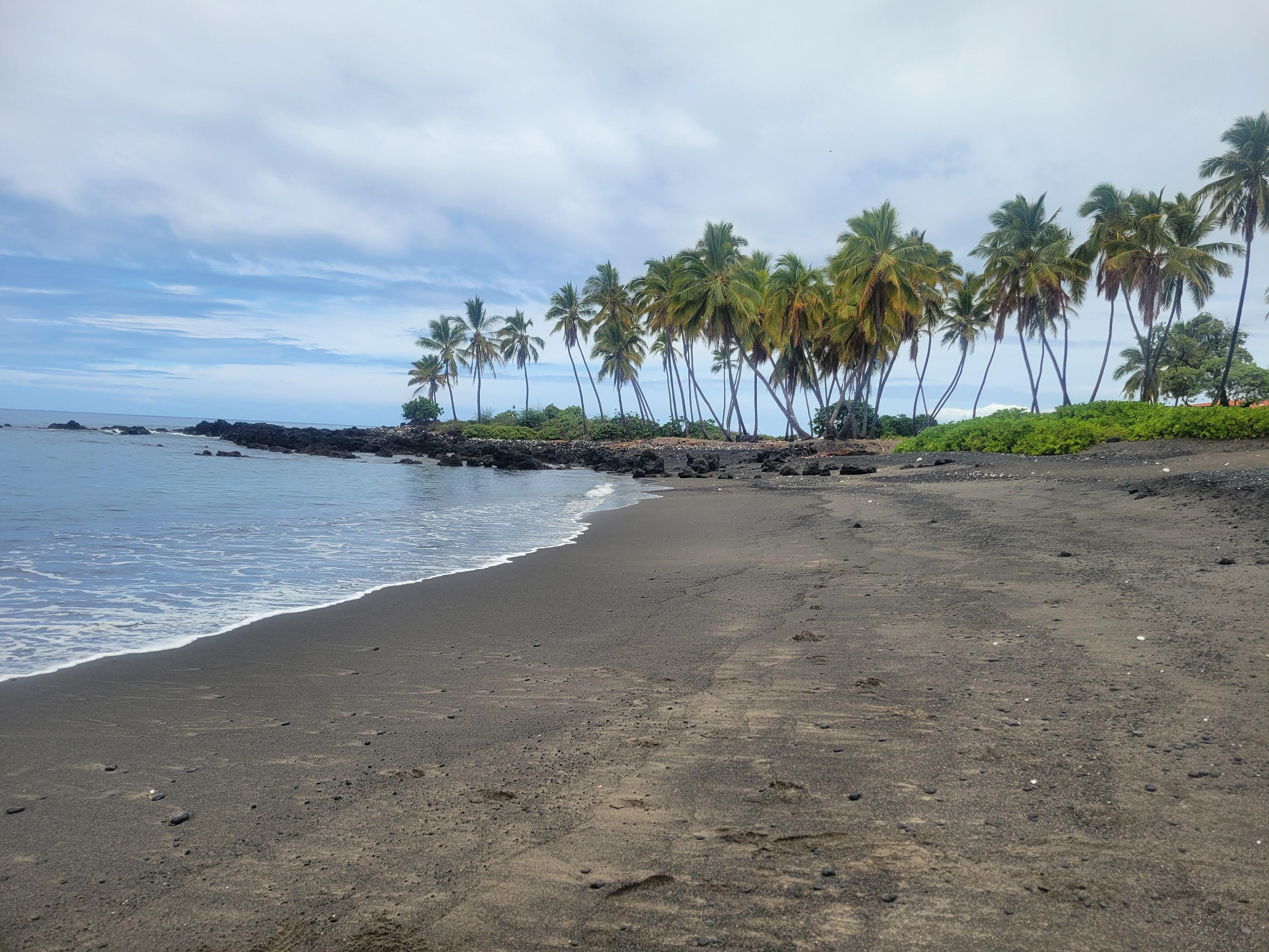 Honomolina Beach - quick 20 minute walk from Milolii