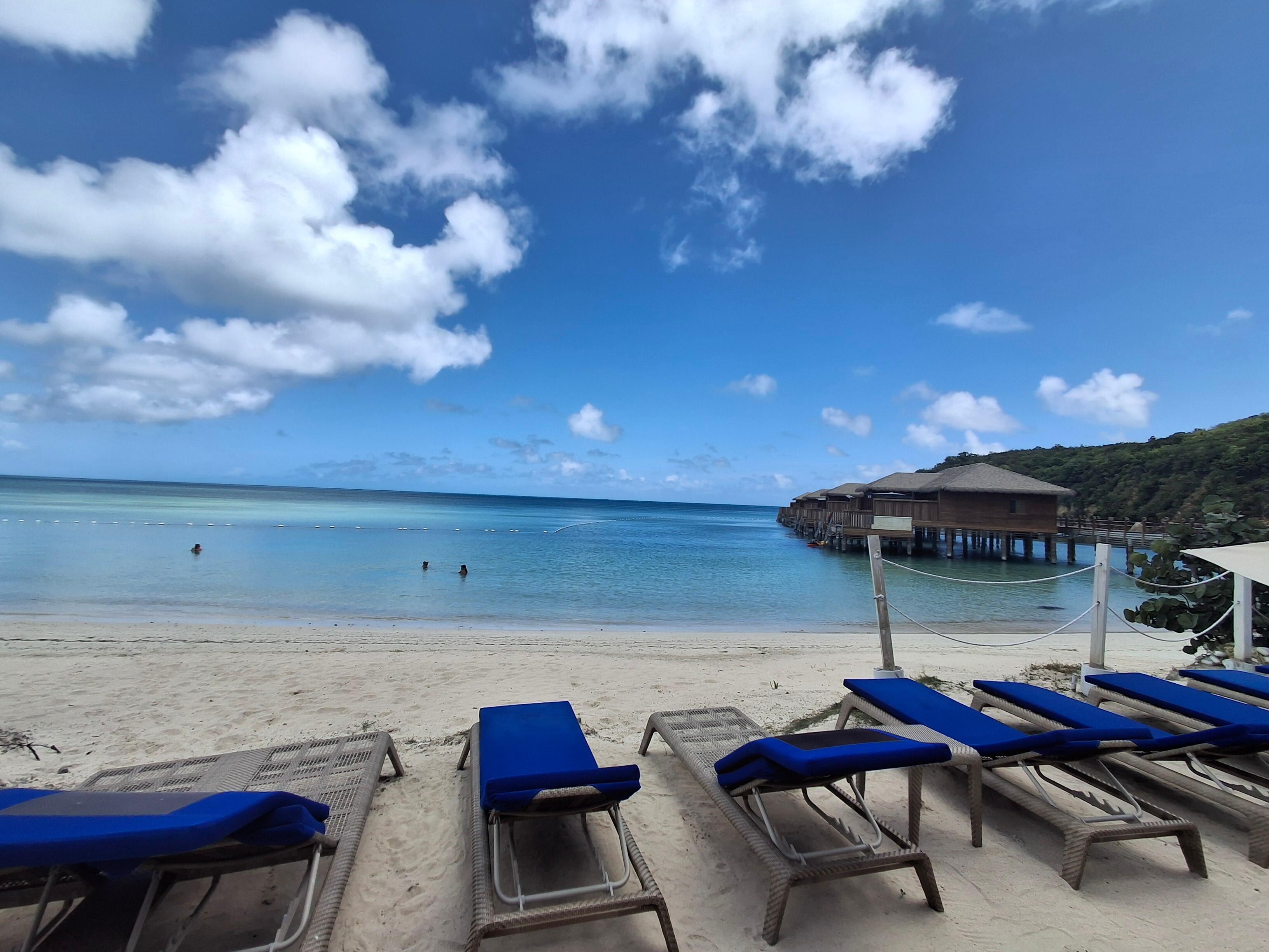 Diamond Club beach view