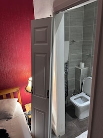 Folding door fall down on my back