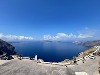 Vue d'ensemble depuis la terrasse piscine de l'hôtel
