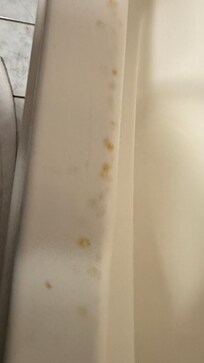 Another view of the stained tub