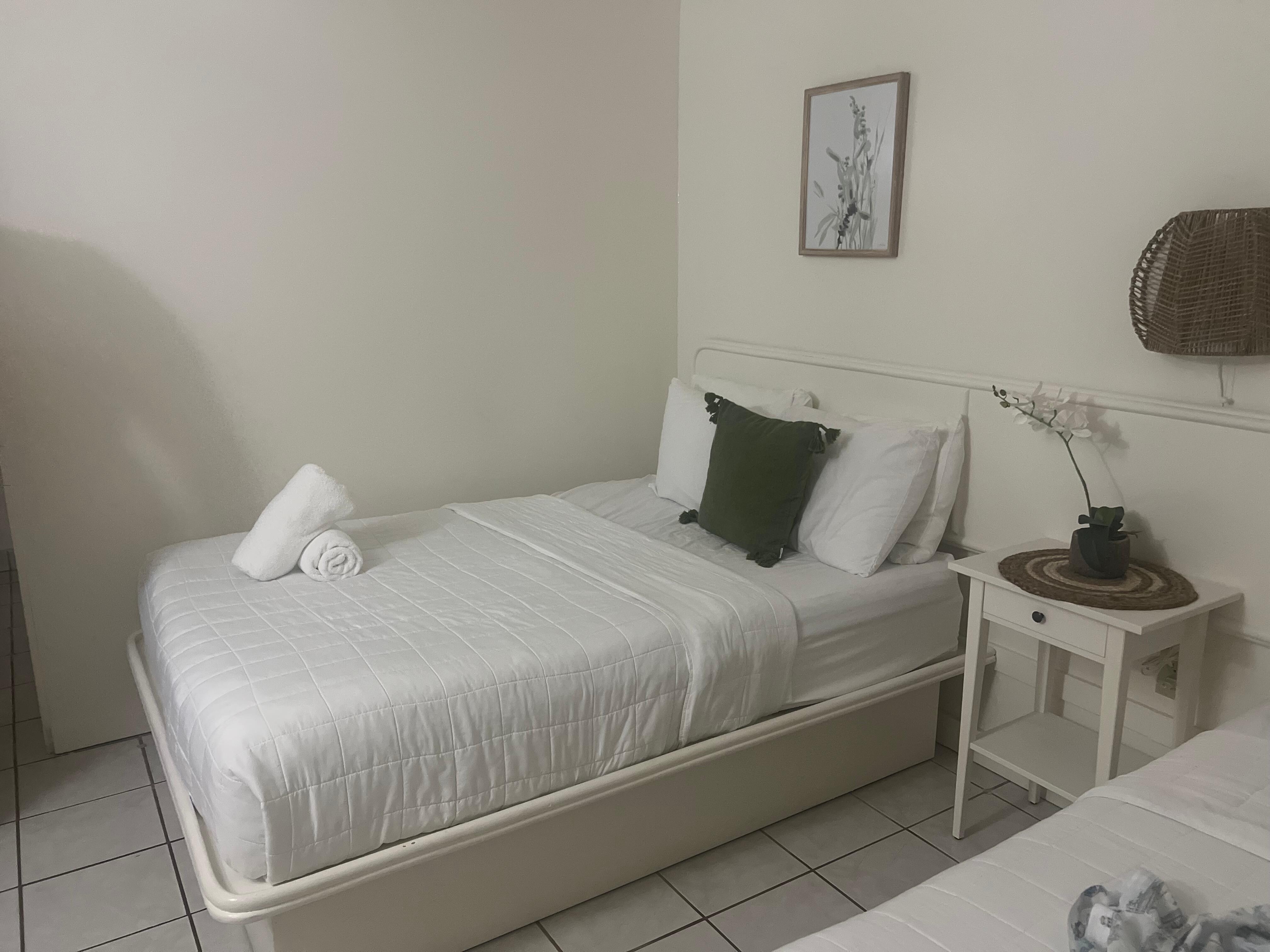 Habitación acogedora buen aire y limpieza !