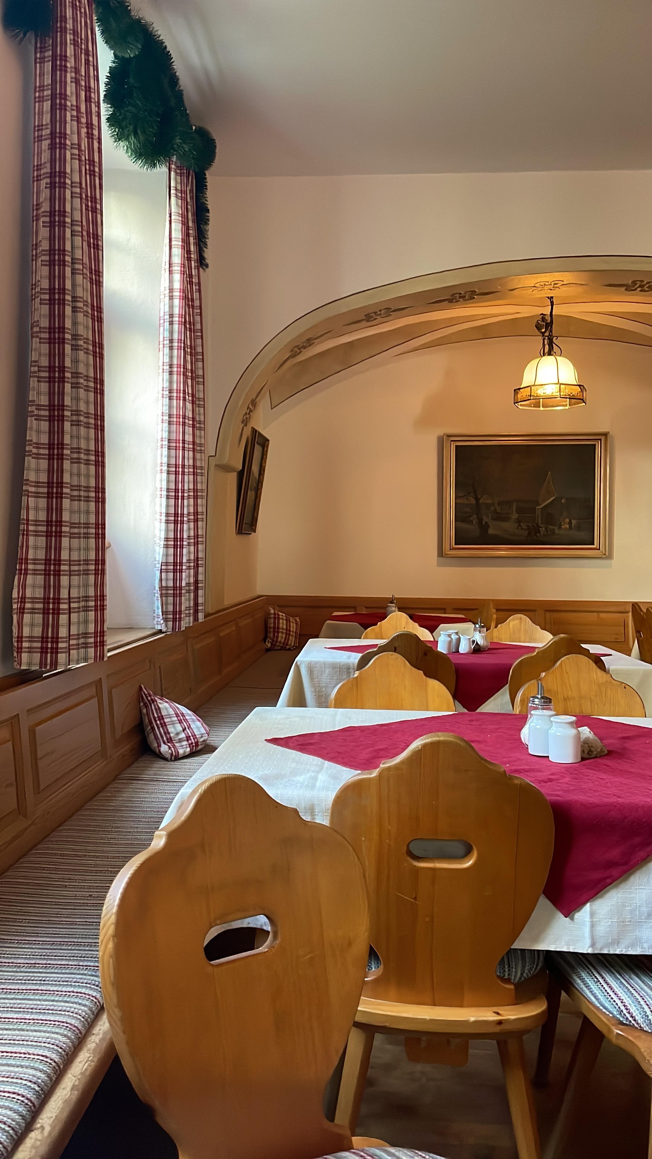 Frühstücksraum und Restaurant