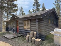 I feel like the listing pictures make the place look smaller than it really is