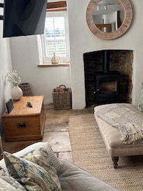 Cosy cottage feel but with a fresh feeling