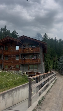 View of the front of the hotel