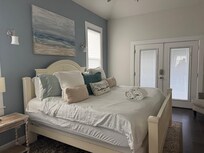 Master suite in main floor