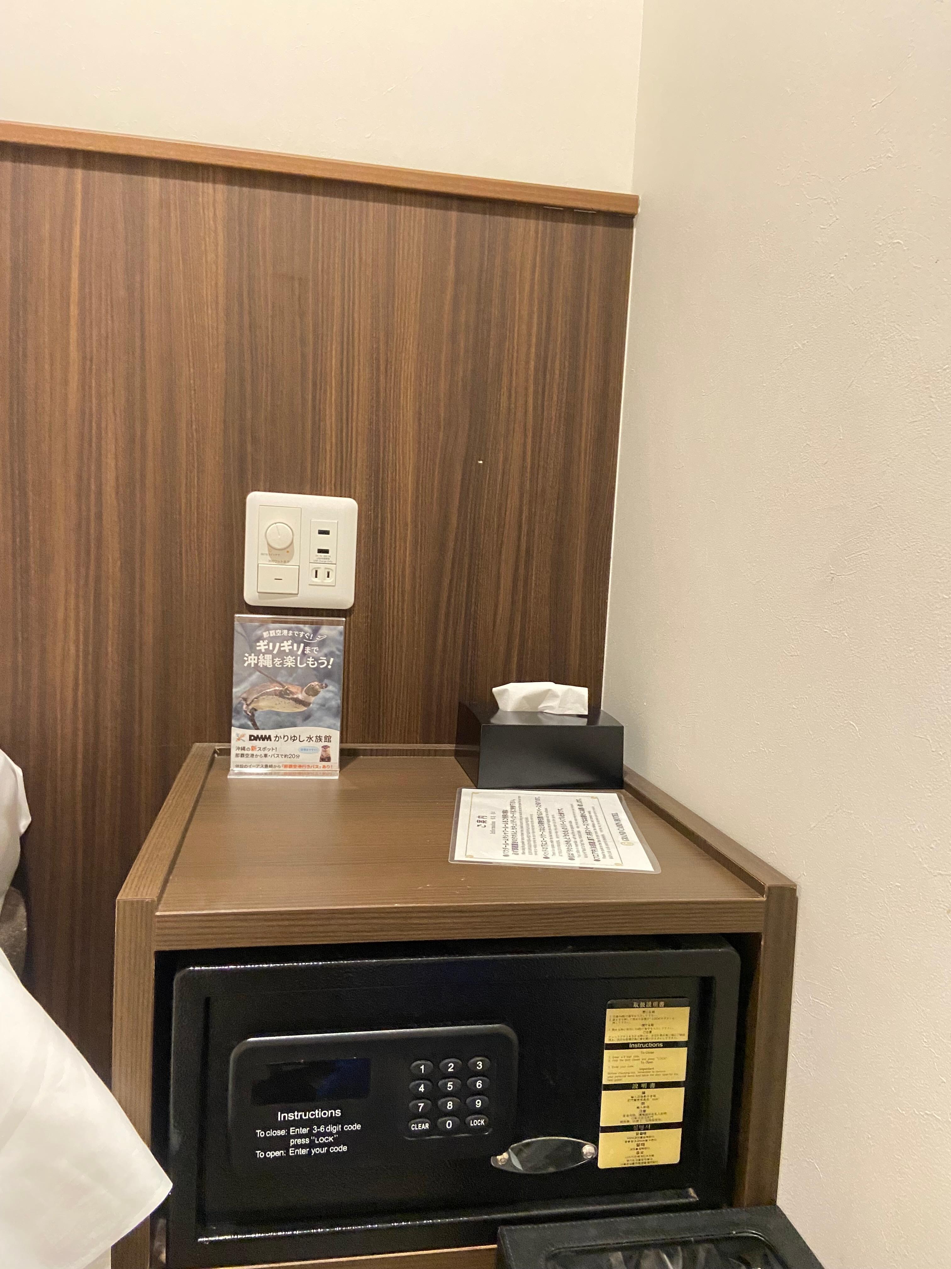 ベッド周りも使いやすかったです。