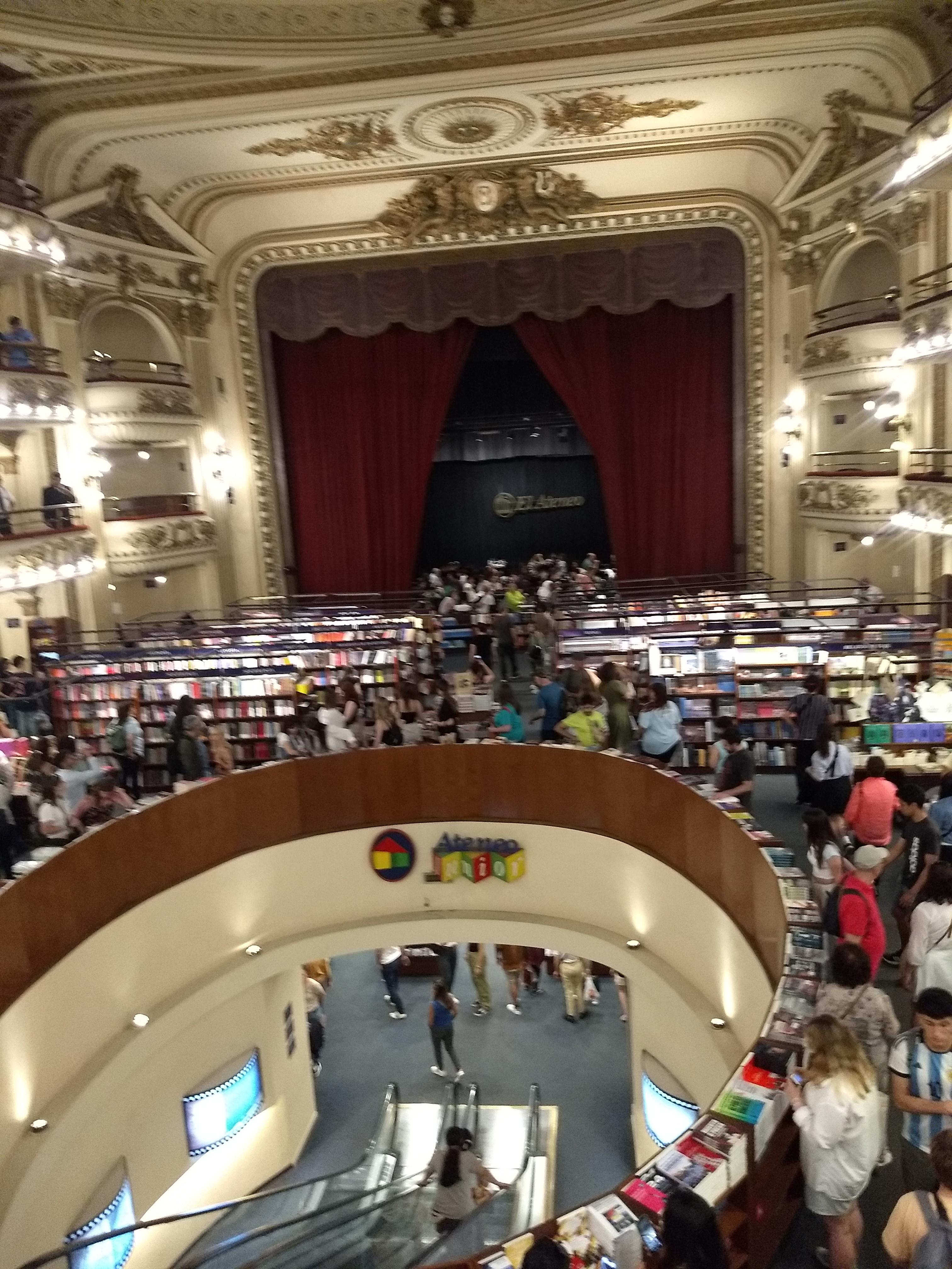 Librería ateneo 