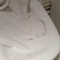 Nicht sauberes, unbenutztes Handtuch