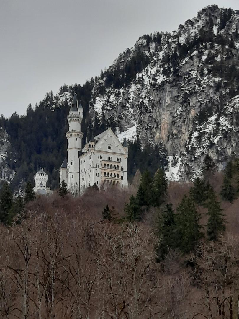 Neuschwanstein 10 min drive