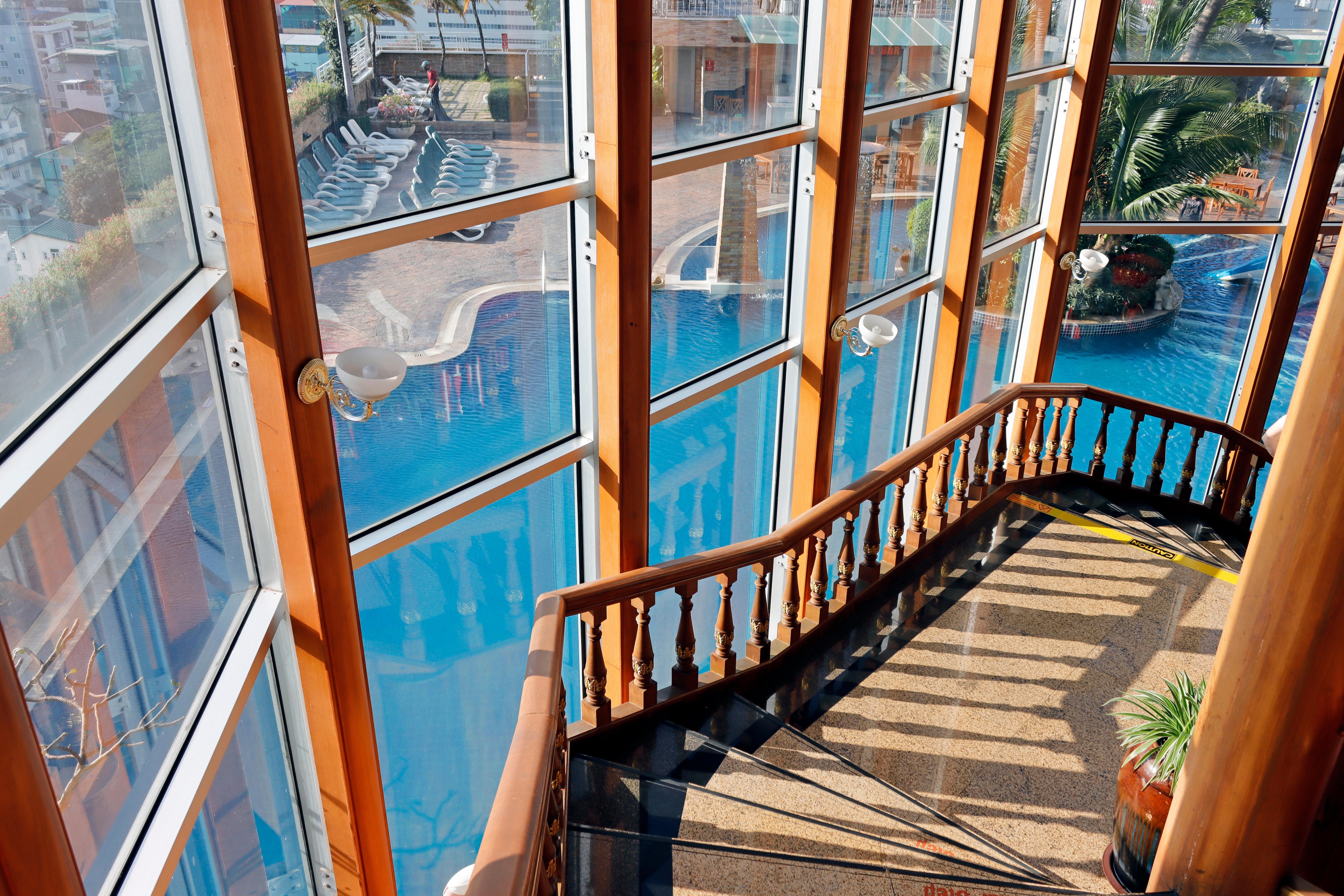 Heading down to the pool following a hearty buffet breakfast 