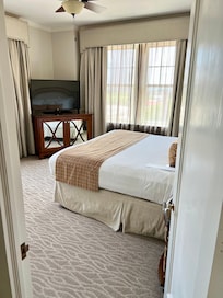 Corner king with great views