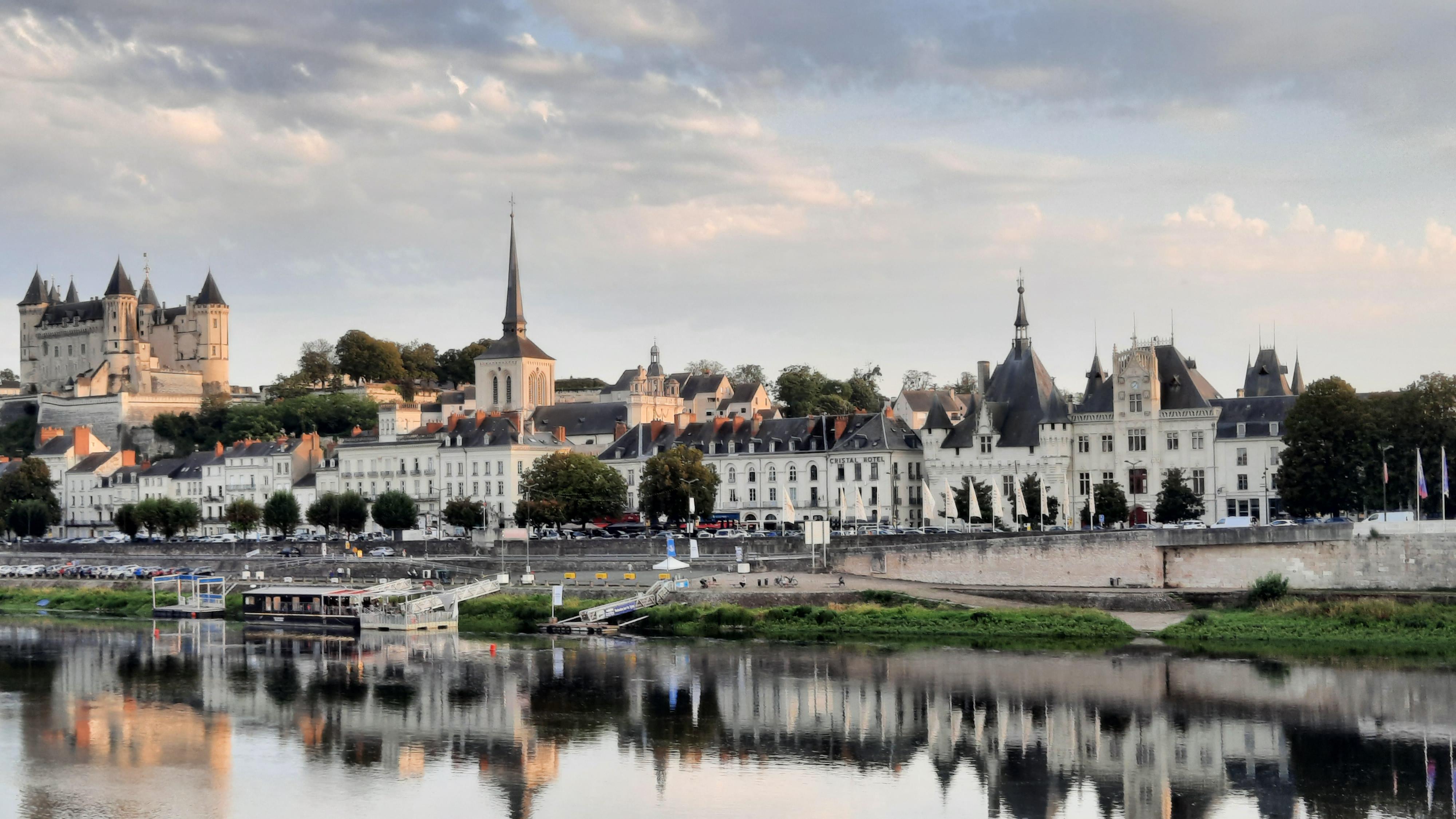 Vue de Saumur de l'hôtel.