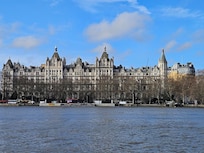 Royal Horseguards hotel rom the Southbank