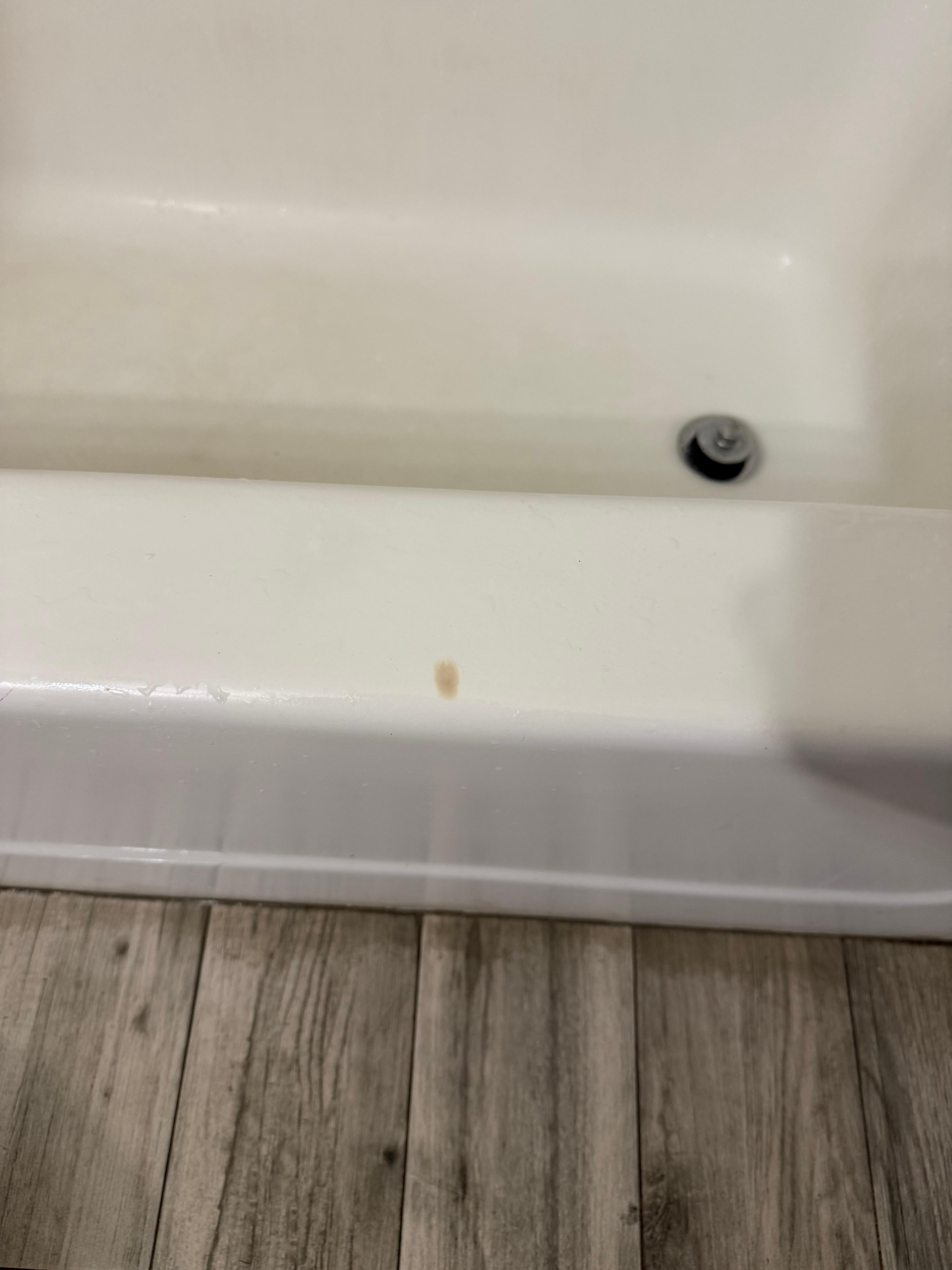 Cigarette burn on tub