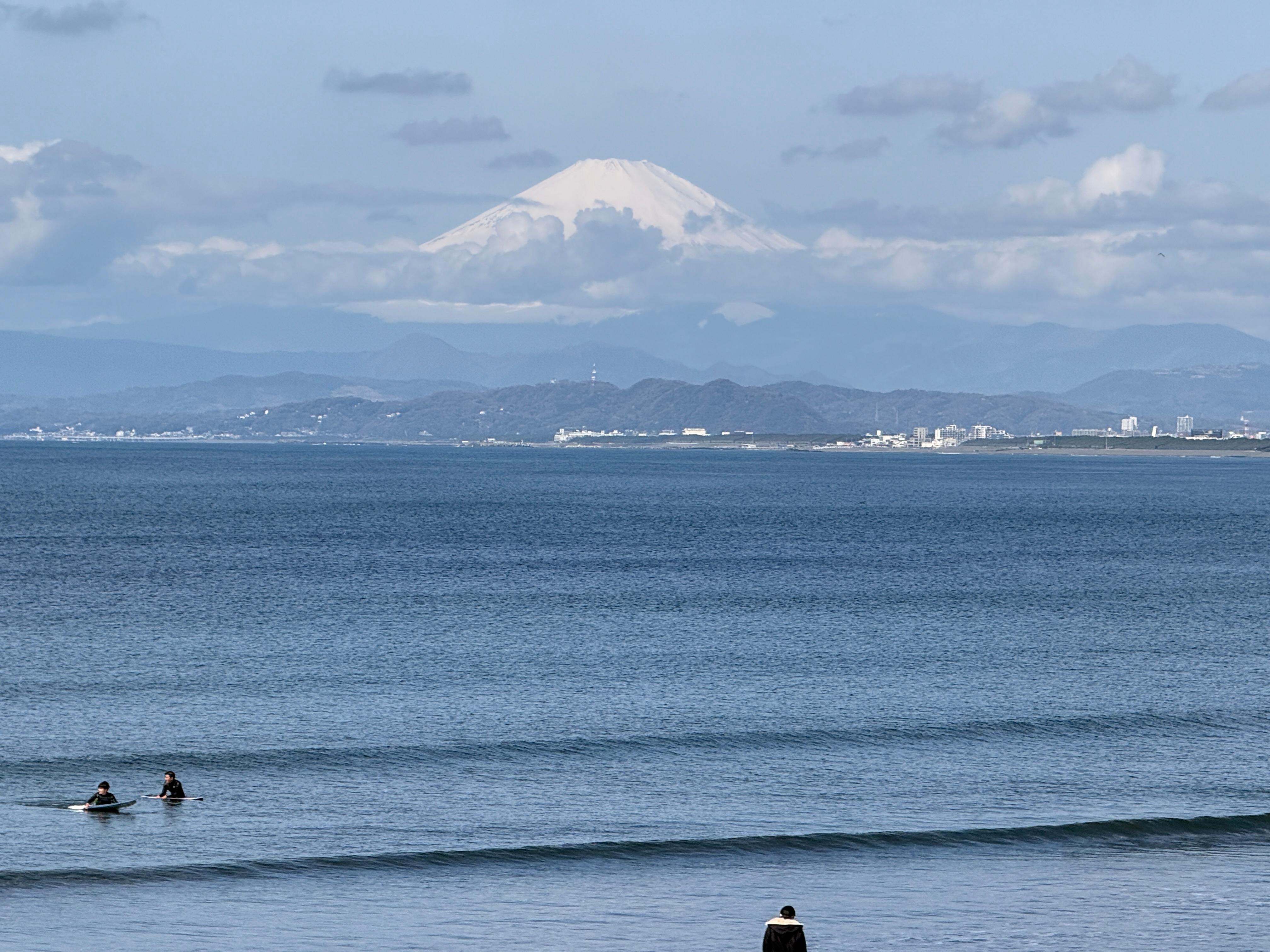 Mount Fuji View, from the beach, just a 2 minute walk