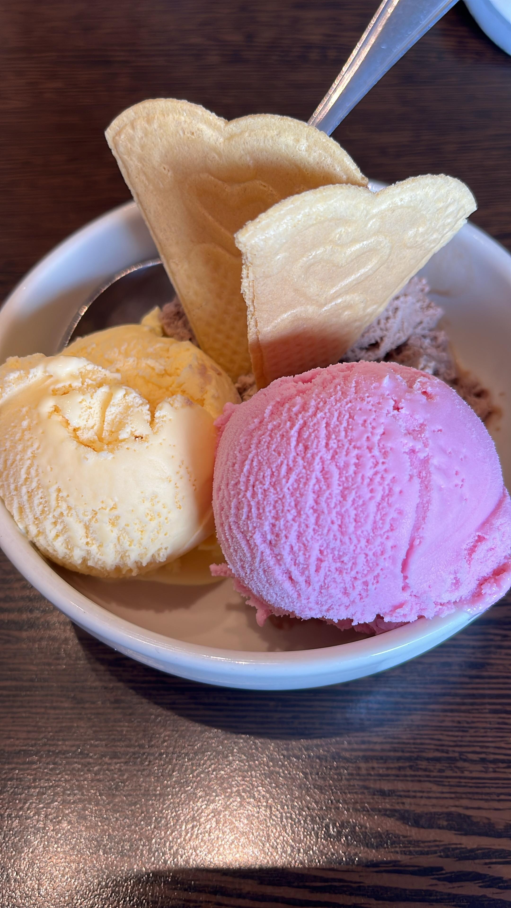 Ice cream served at the Victoria hotel