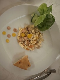 Restaurant le gourmet . Foie gras en goutes