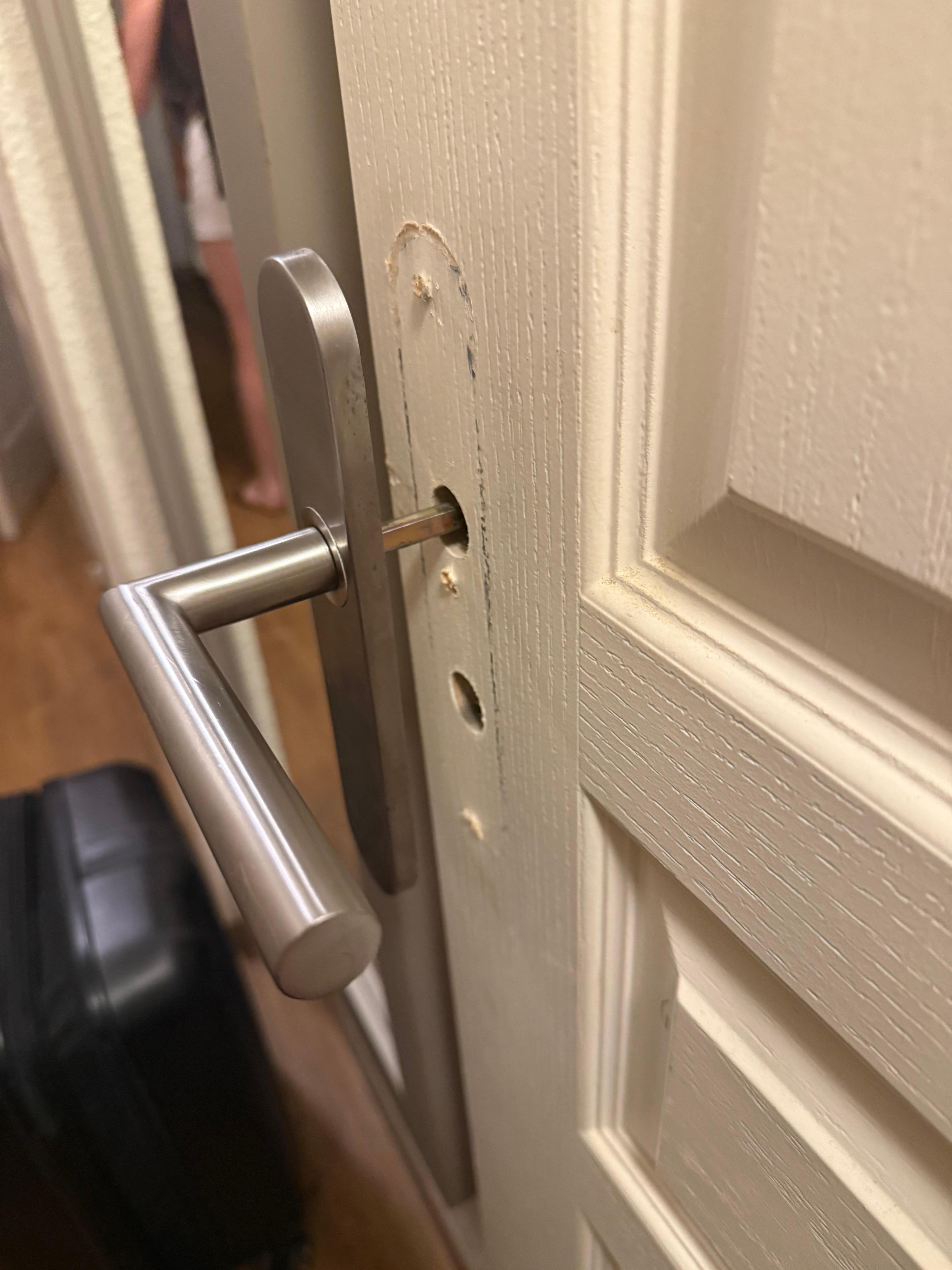 Door knobs fall off and don’t work