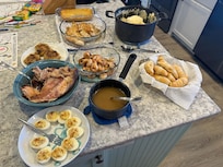 Great kitchen for preparing our Thanksgiving meal