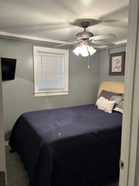 Guest Bedroom with Queen