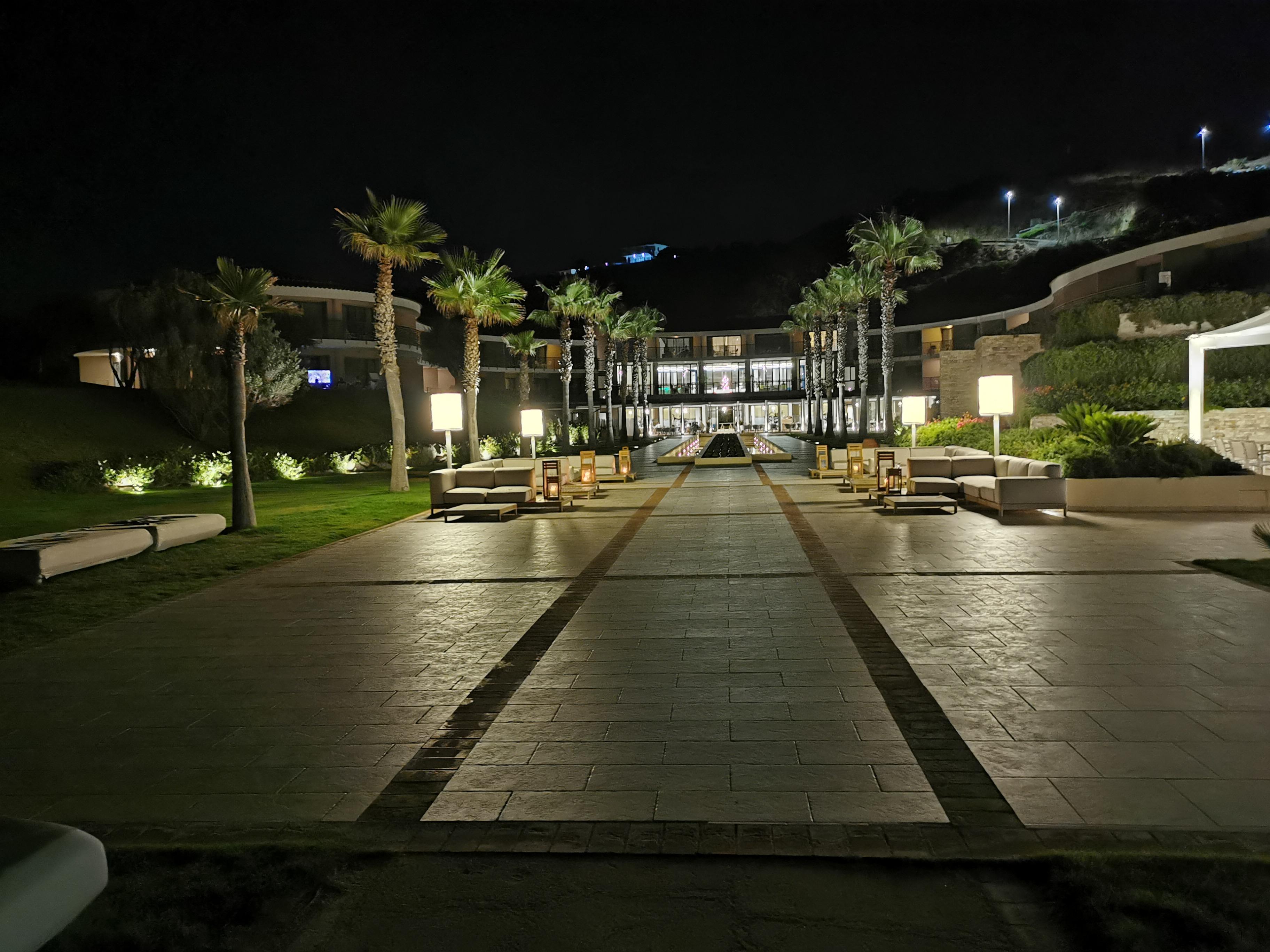 Il resort di notte