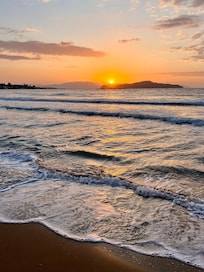 Coucher de soleil plage la Chania