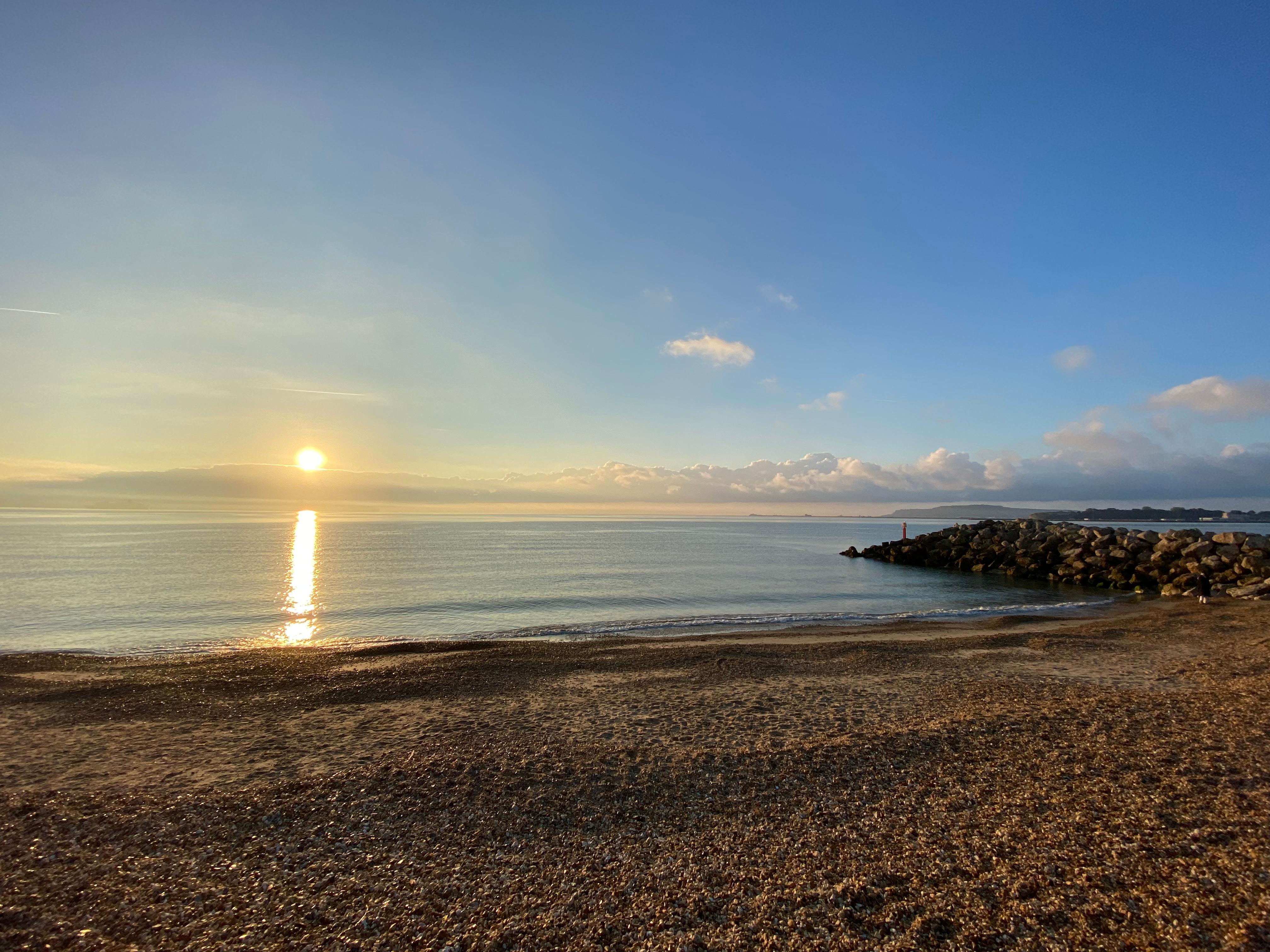 2 minute walk from the seafront