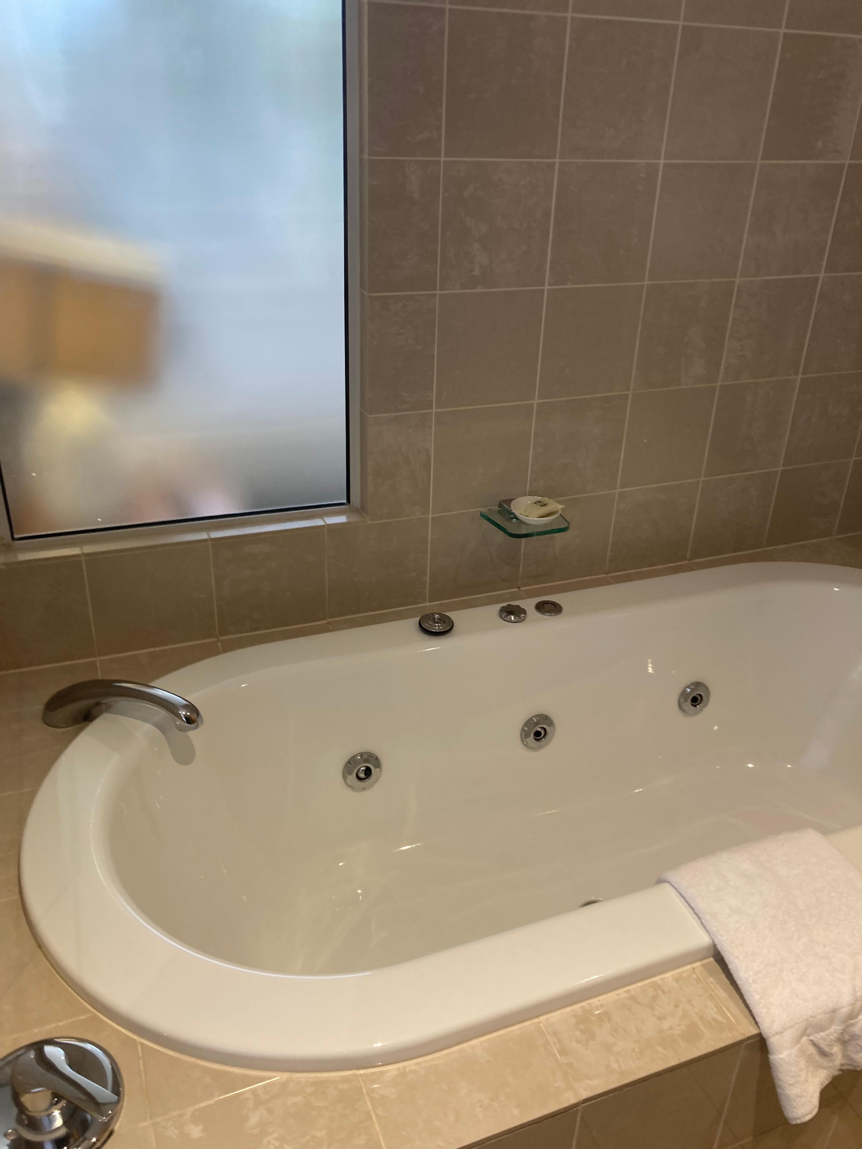 Spa bath