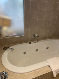 Spa bath