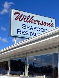 Local restaurant that my family went to as a child is still there!