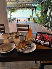 Breakfast is served!