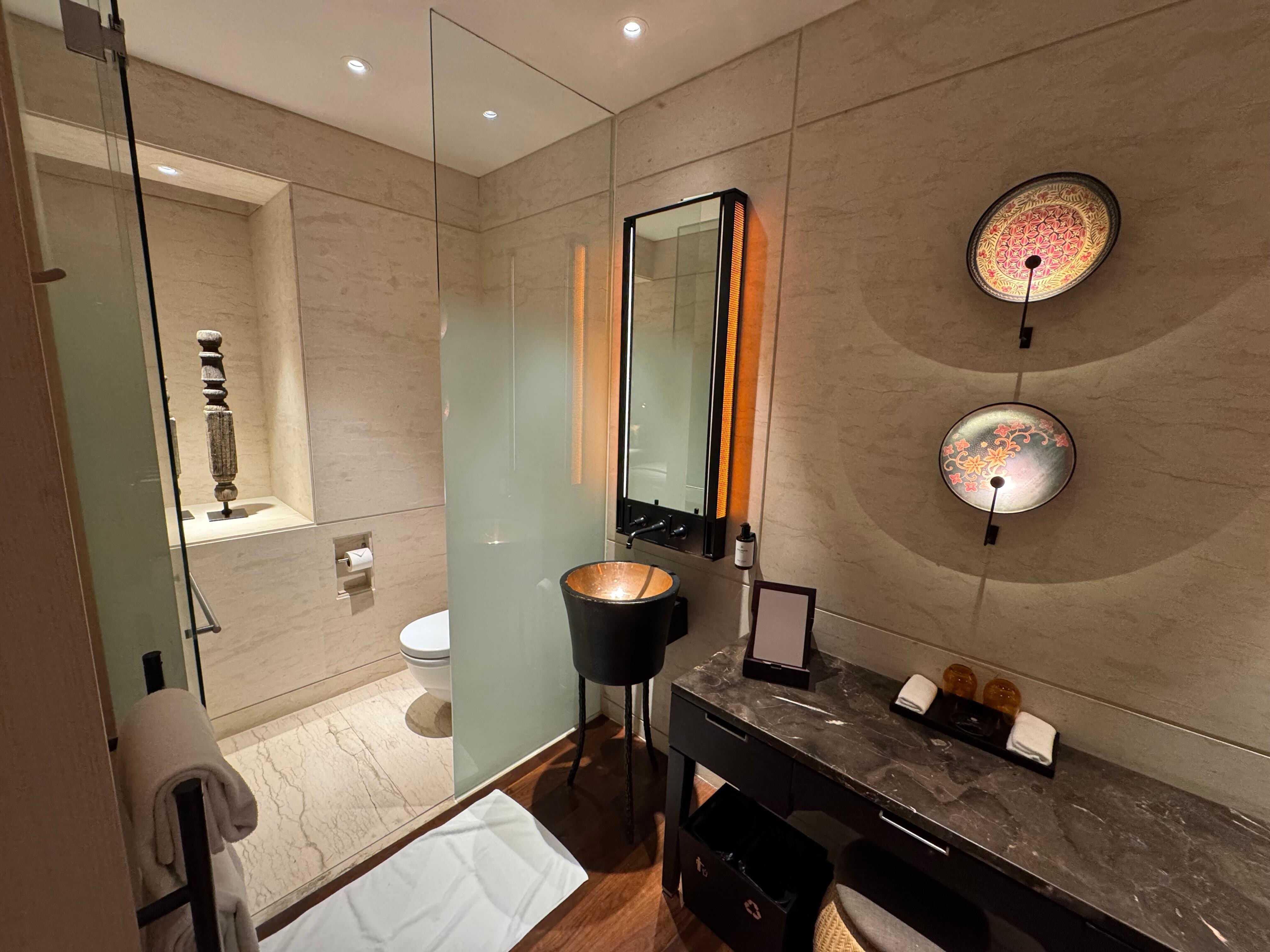 Twin room WC
