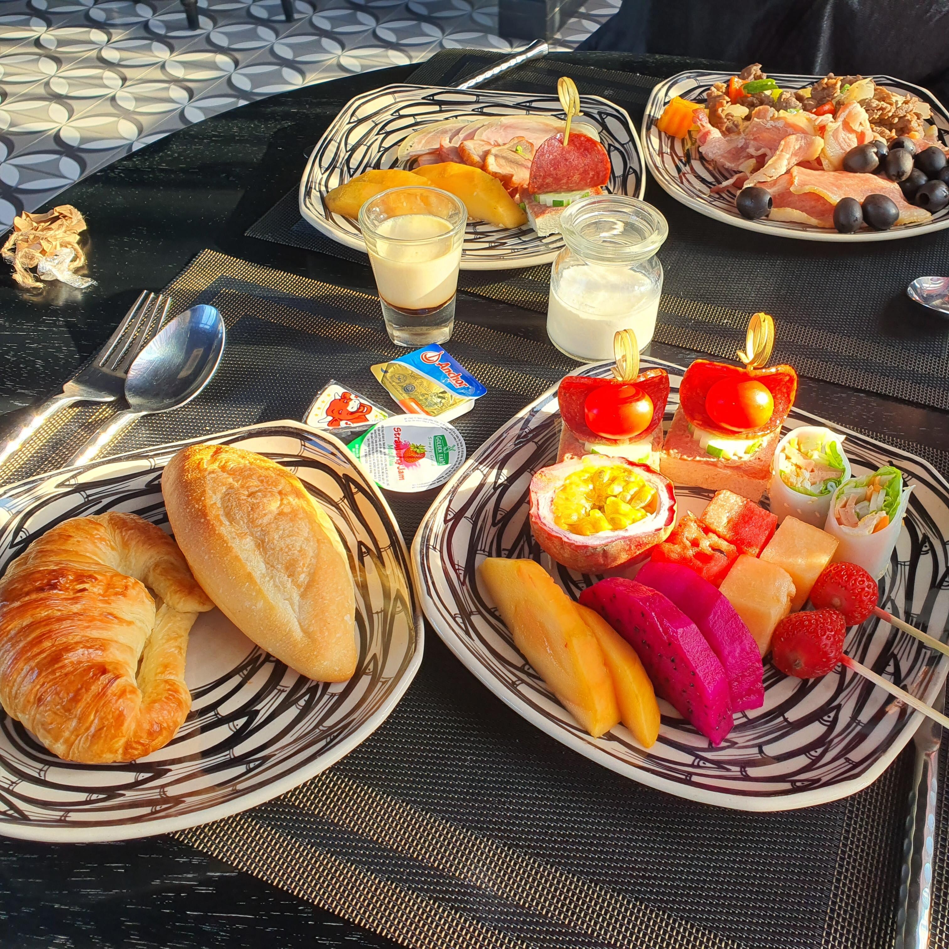 breakfast