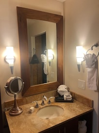The bathroom, clean and relaxing vibe