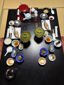 Kaiseki breakfast for two (served in room)