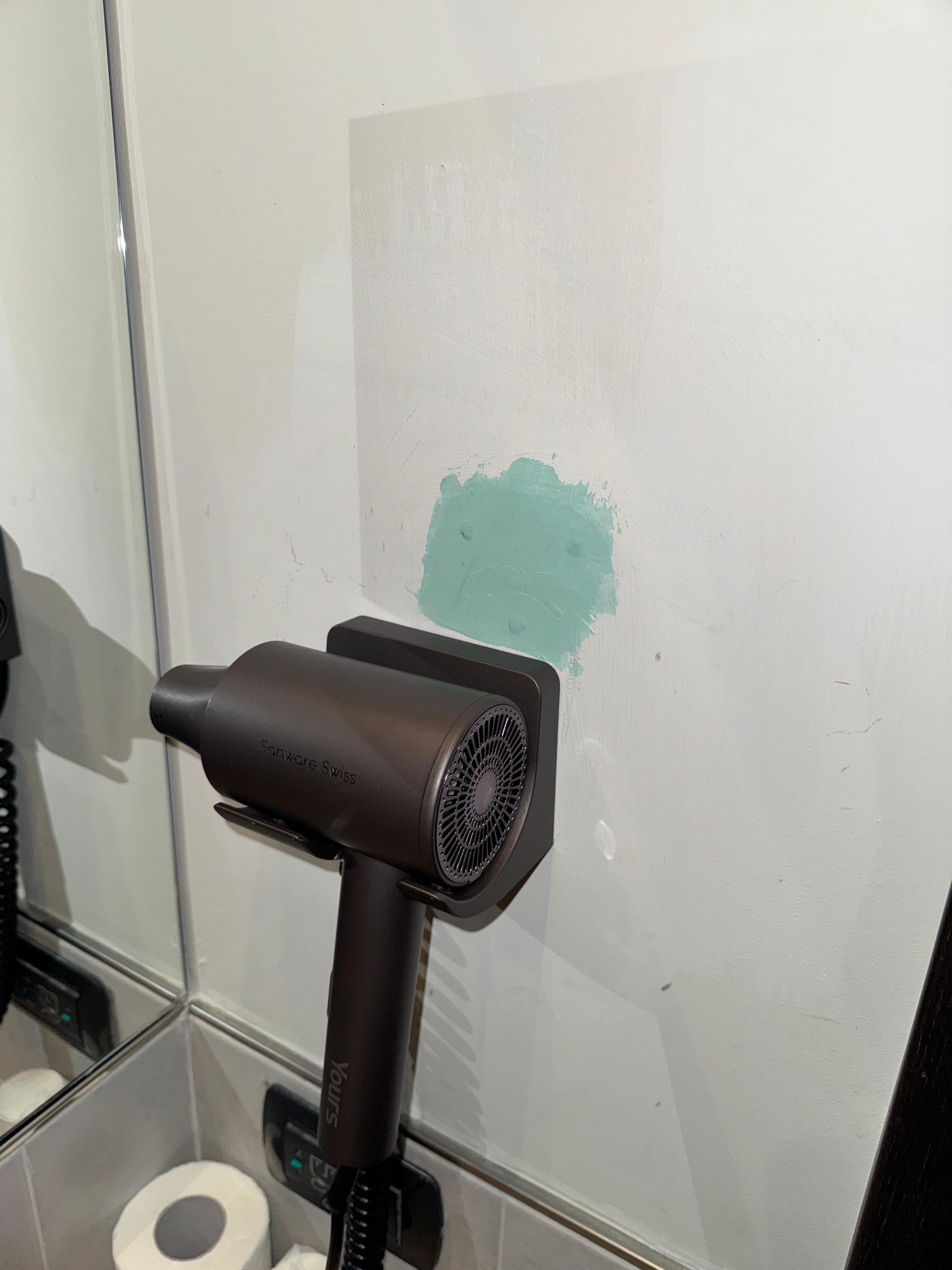 Plaster on the walls 