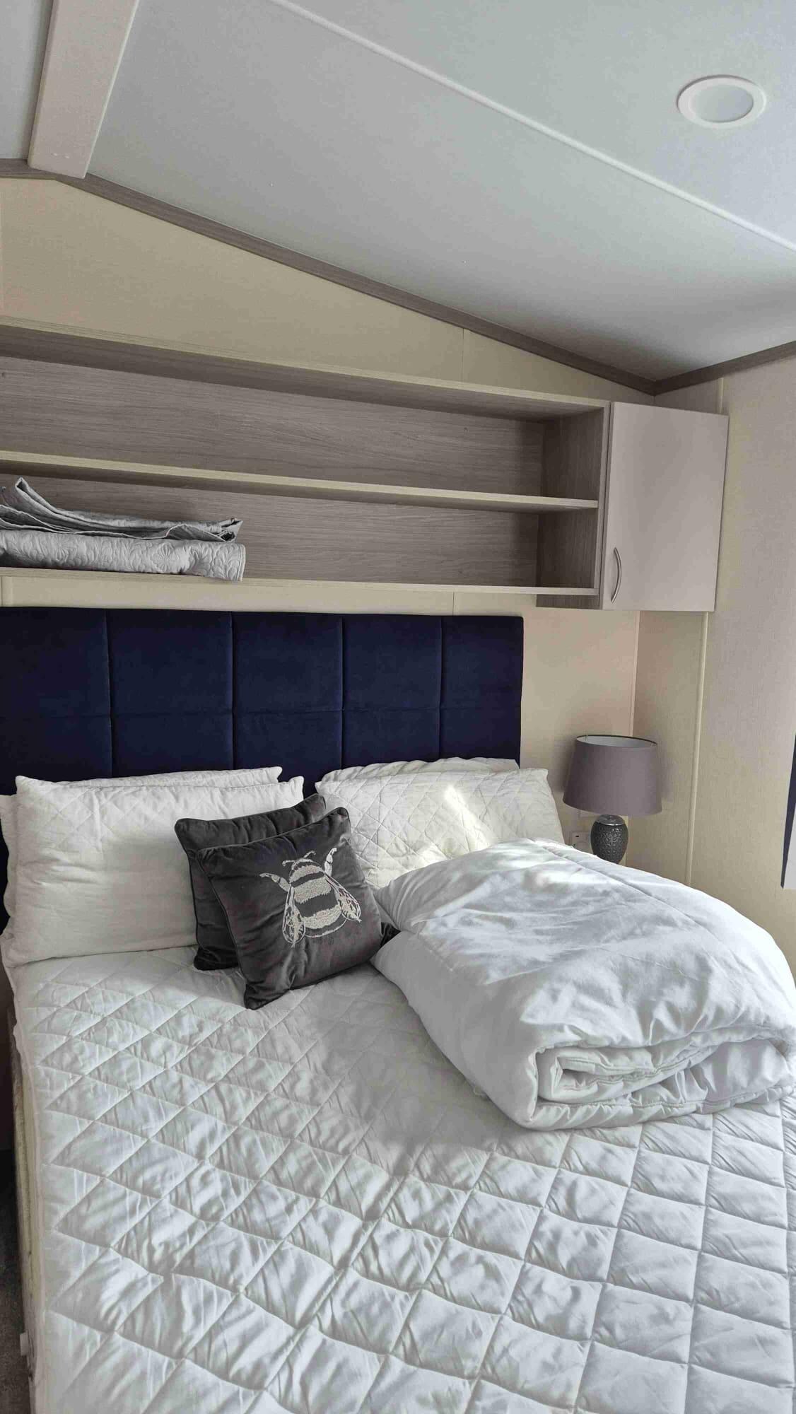 großes Schlafzimmer
