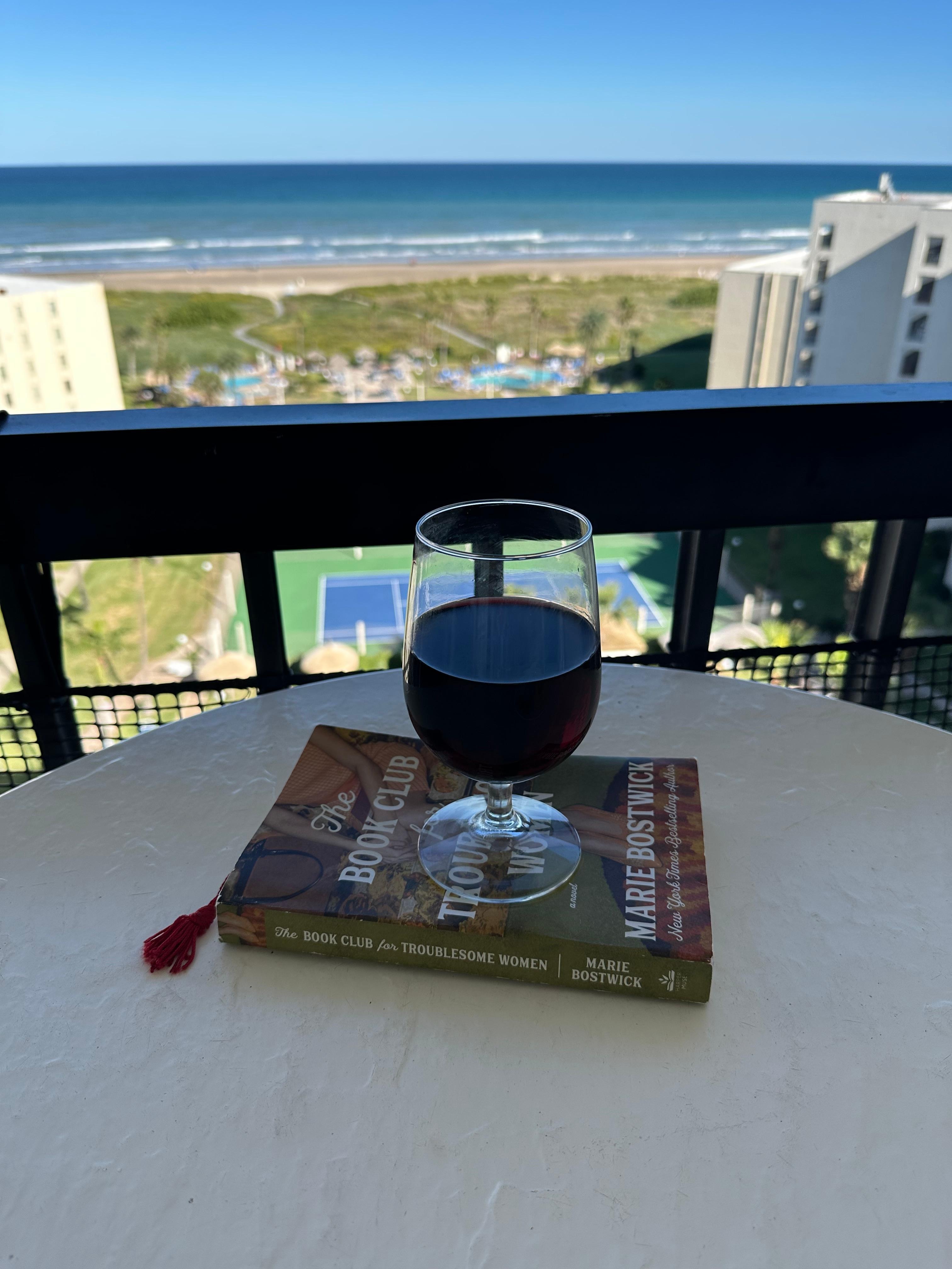 Nicely furnished patio