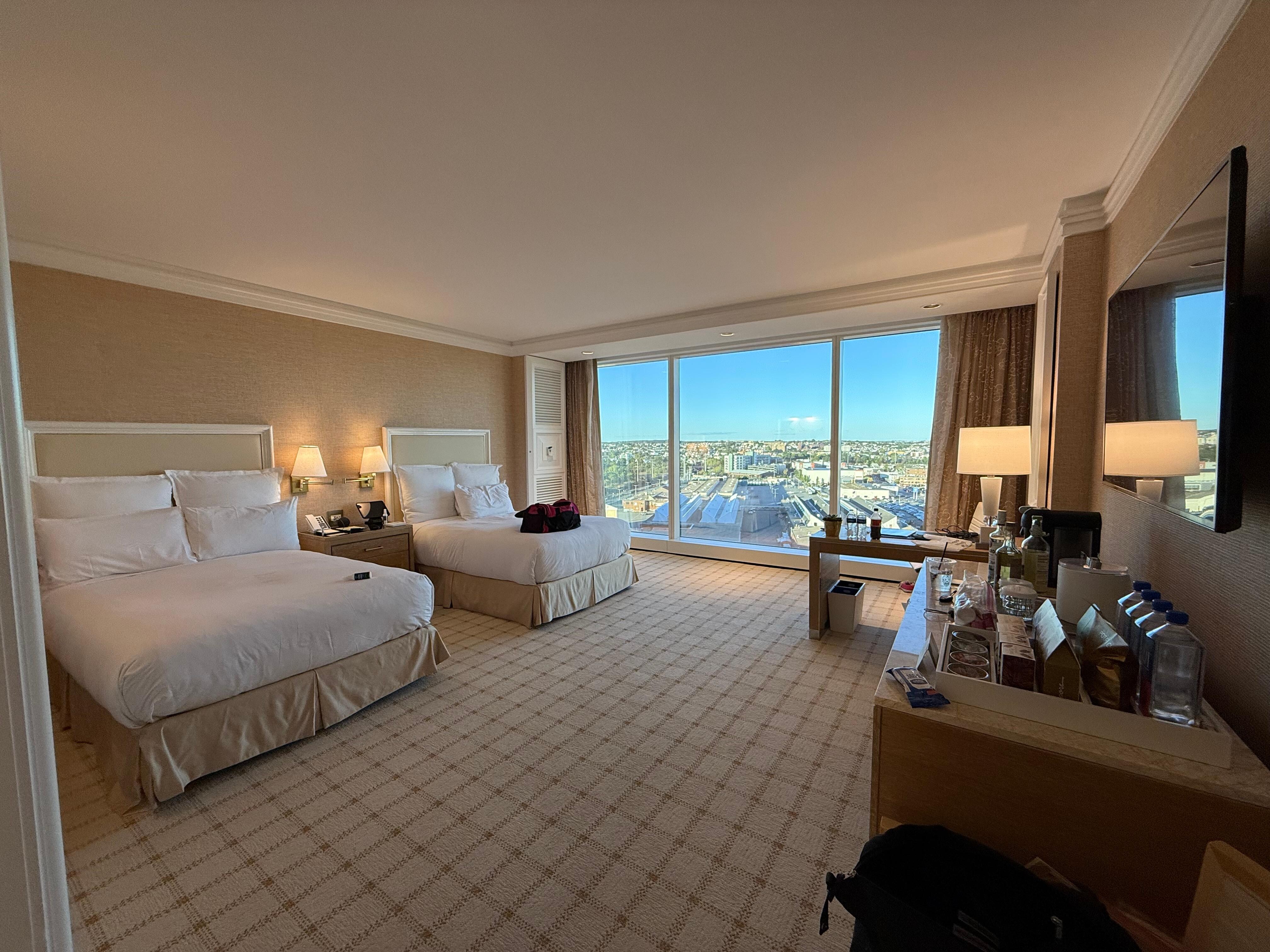 Room with double beds 