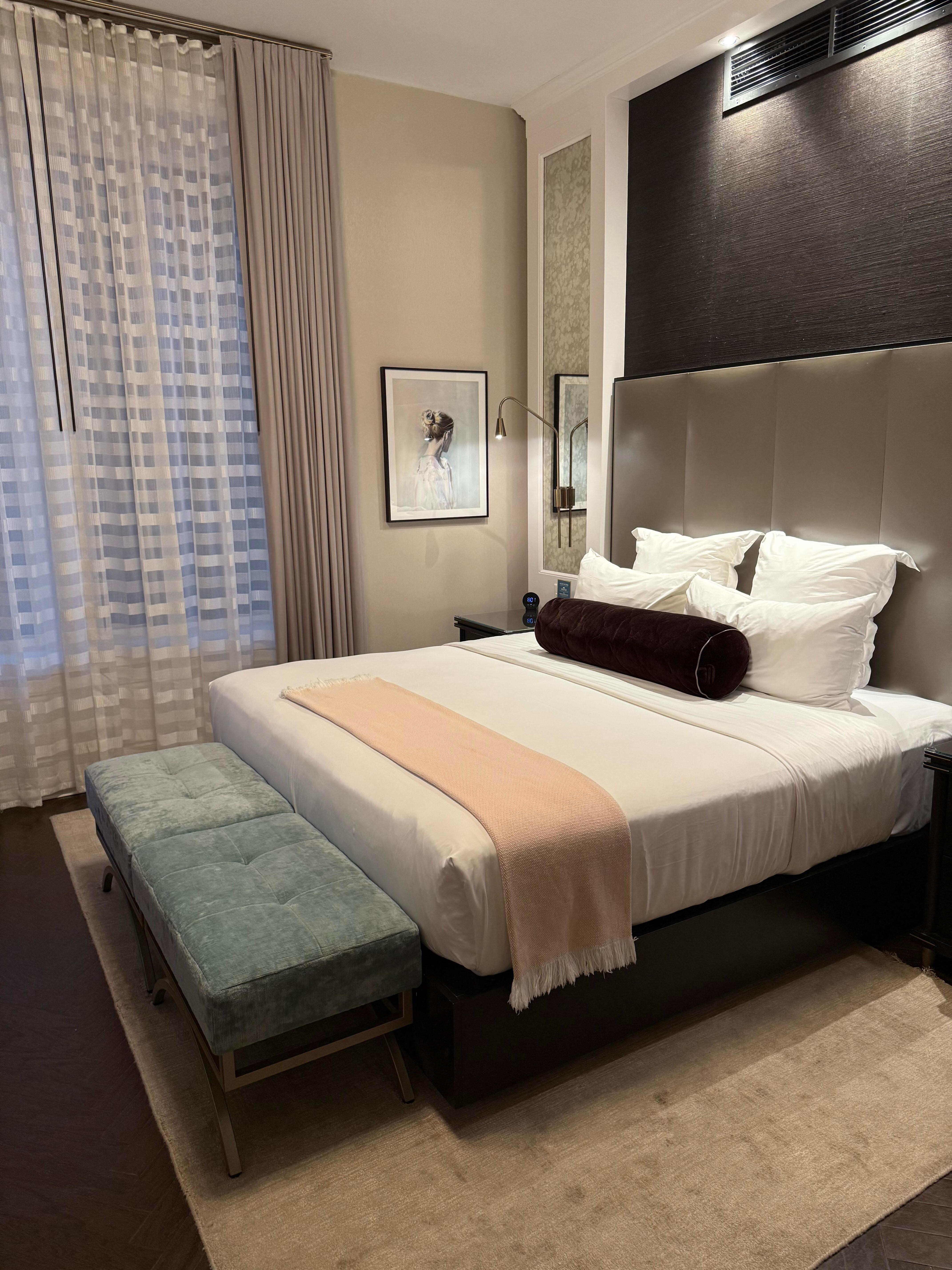 One of the two rooms we had booked 