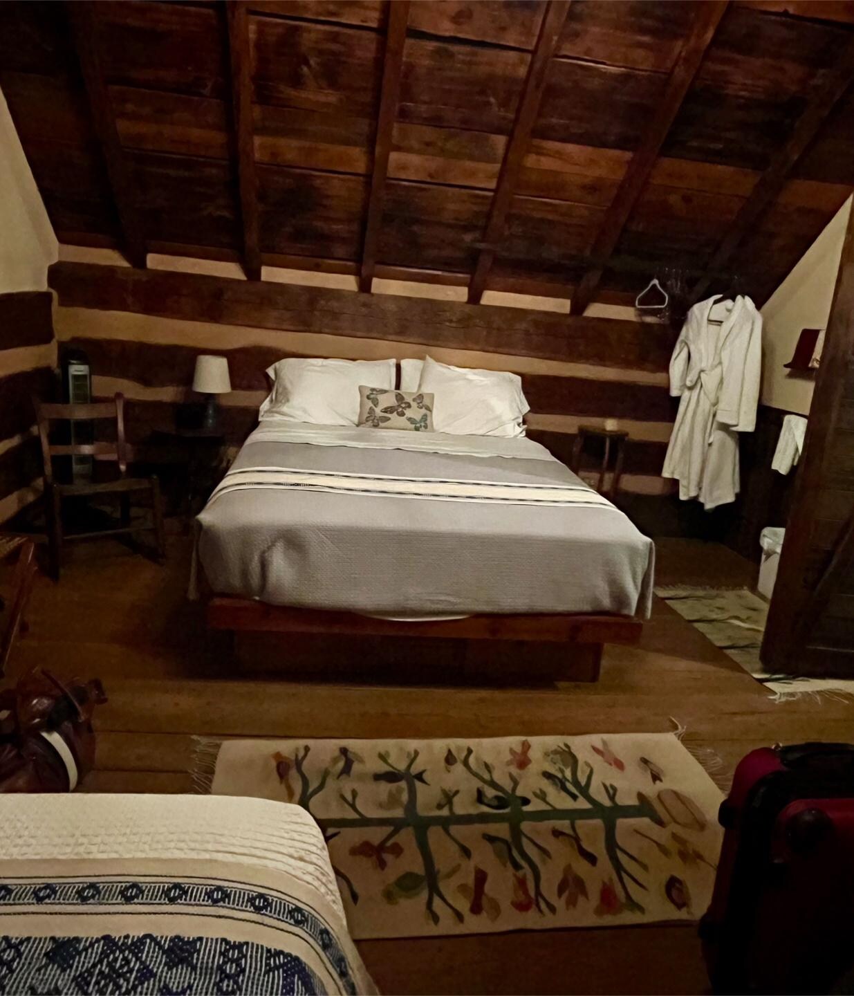 Very comfortable, sink in both bedrooms