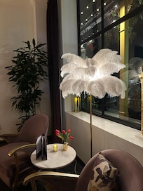 Exquisite decor