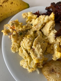 Bugs in eggs from breakfast buffet