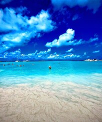 Beach in front of Ixchel
