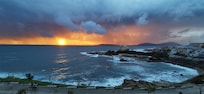 Vista del golfo al tramonto