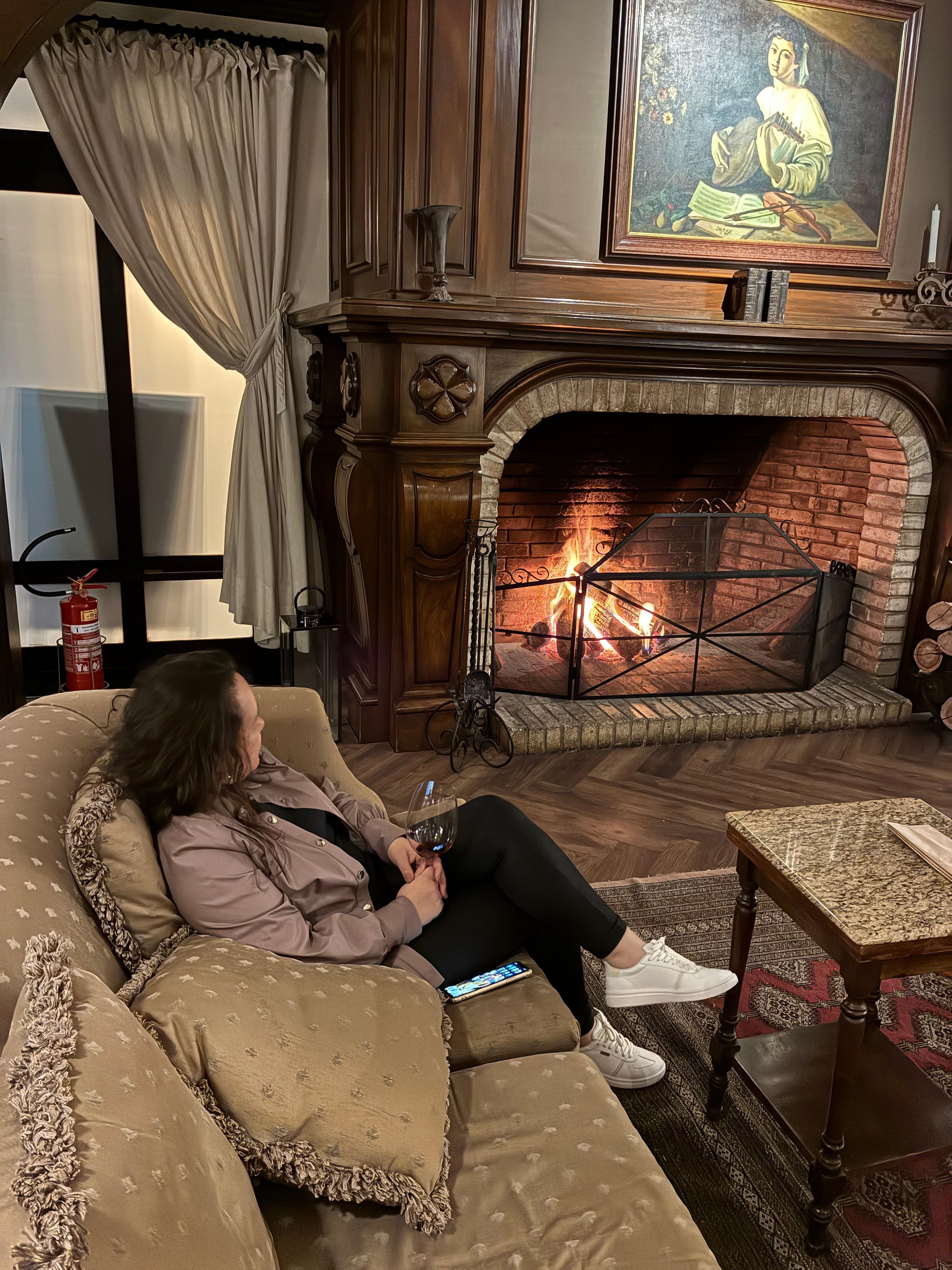 Sala da lareira nos ganhou o coração 