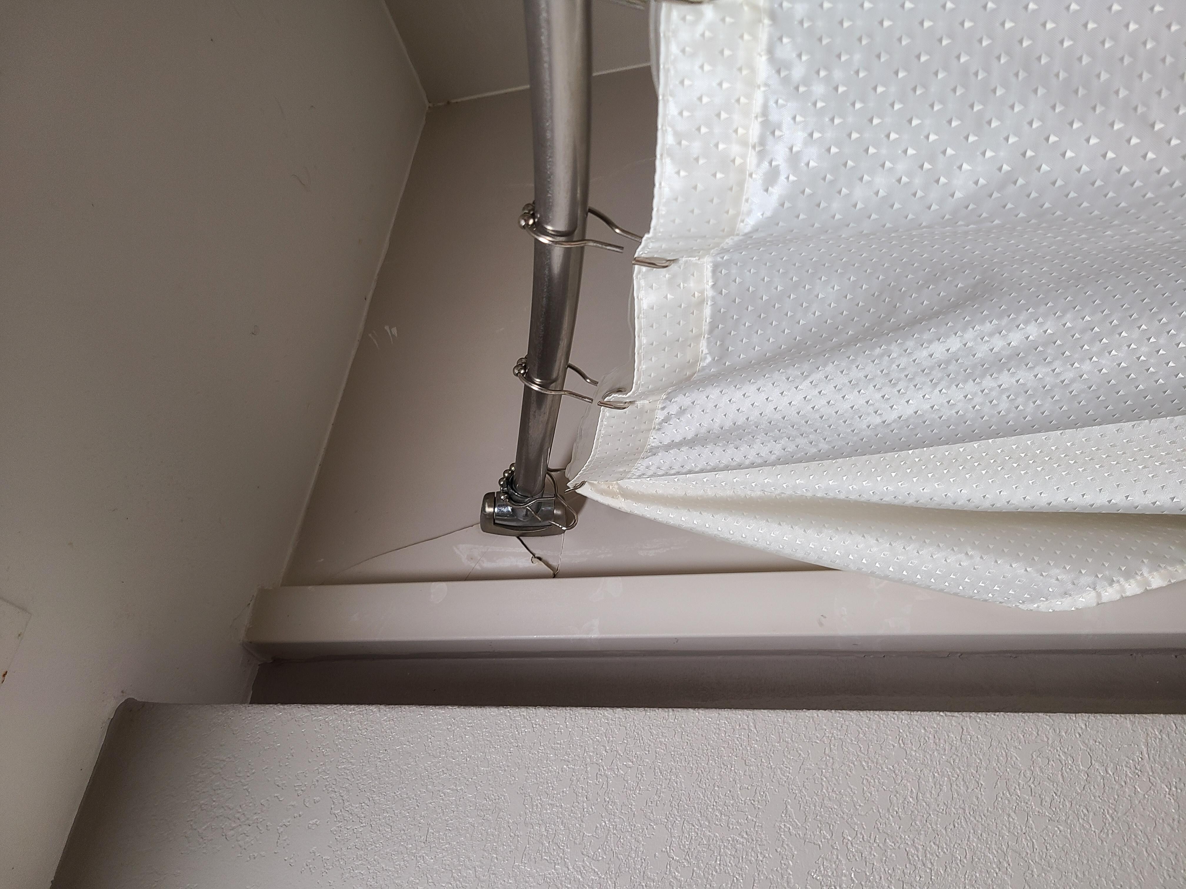 Bent shower rid.