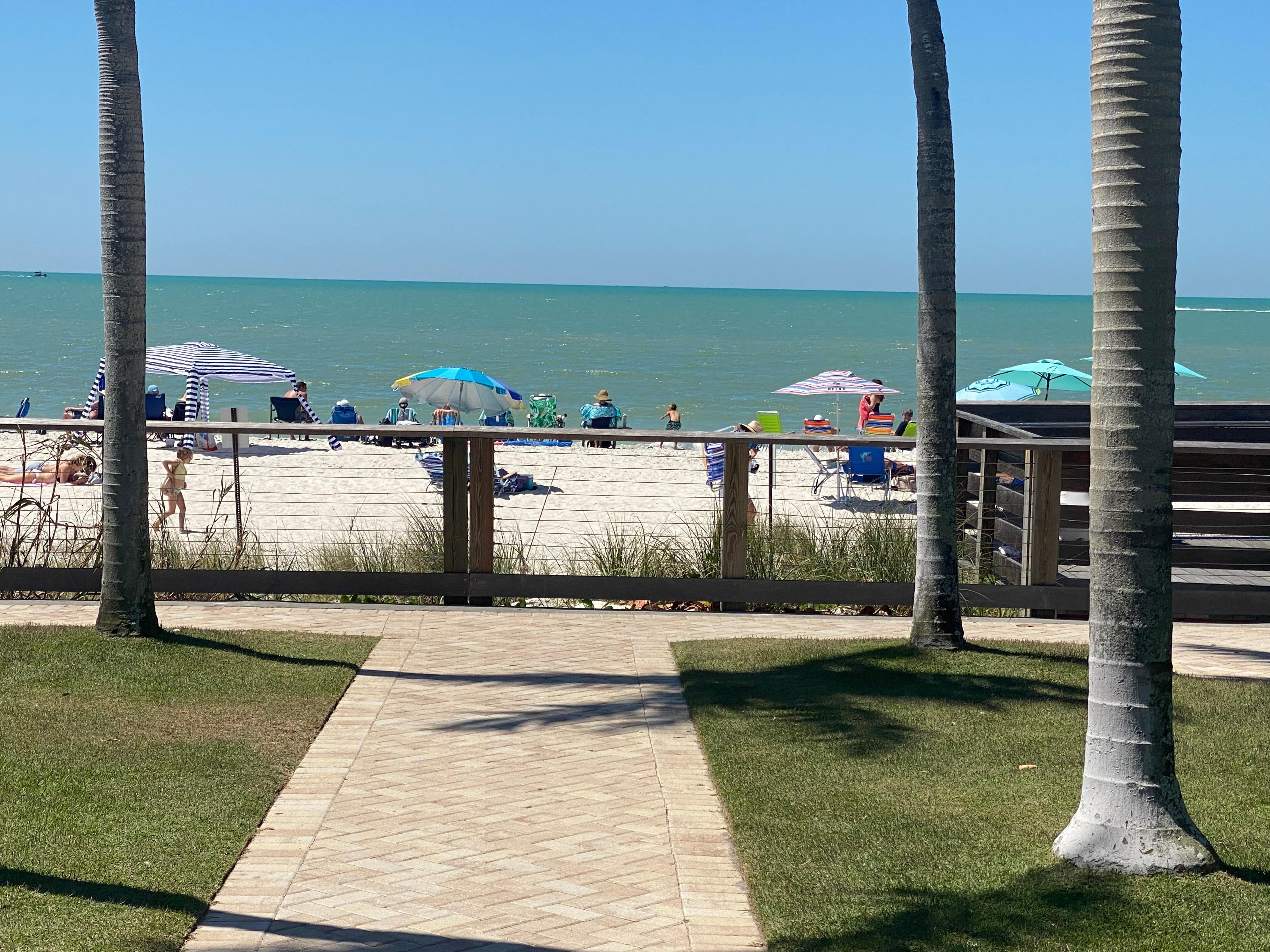 Entrance to the beach on 8th Ave.